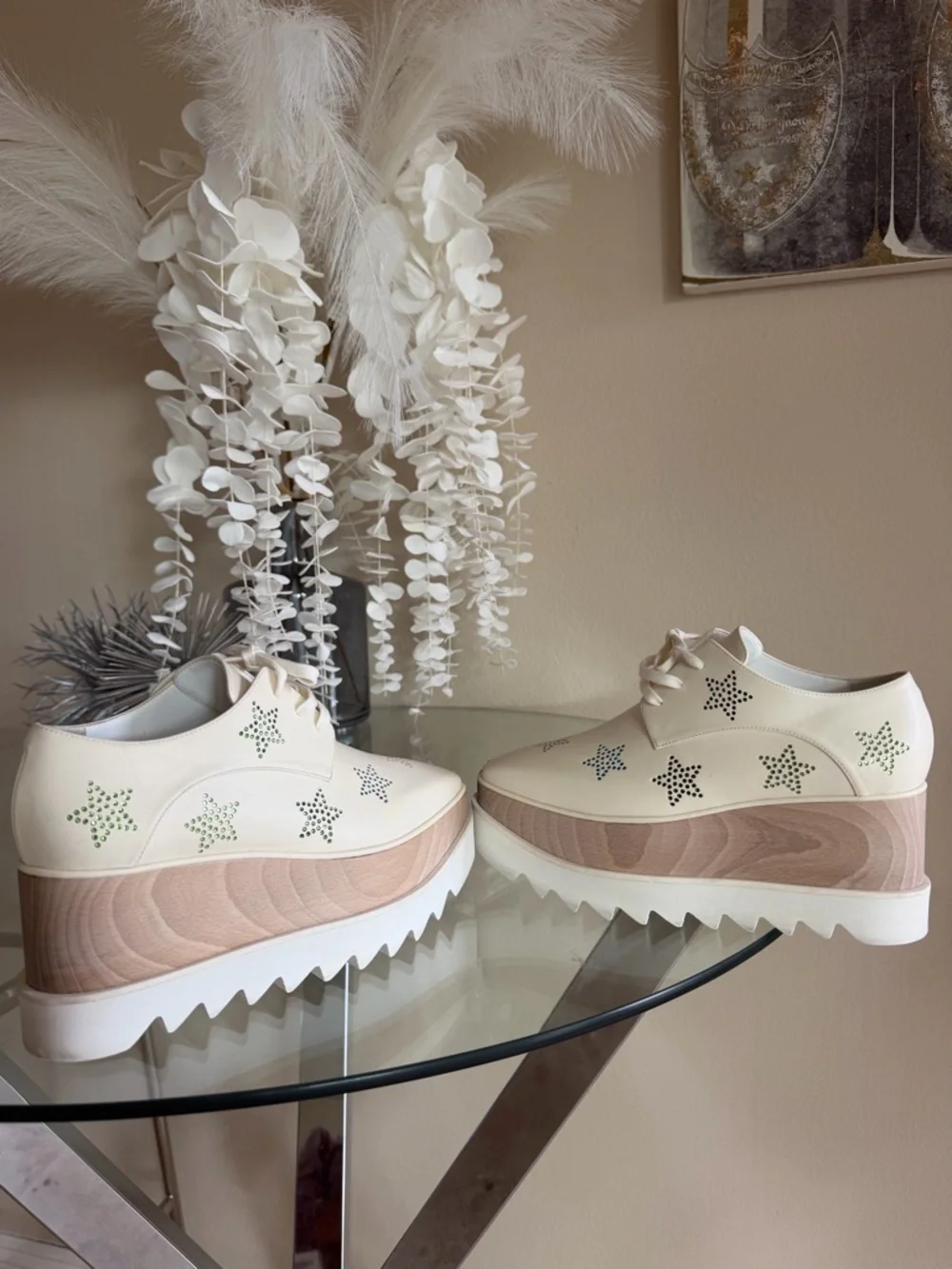 Stella McCartney Cream Platform Lace-Up Oxfords with Multicolor Star Cutouts